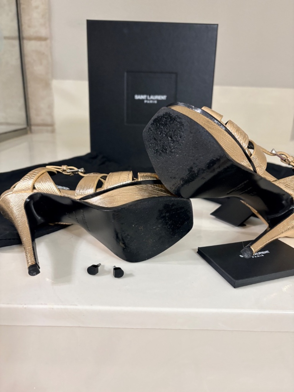 Saint Laurent gold platform heels - Picture 3 of 4